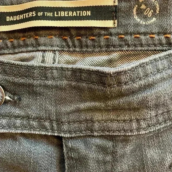 Anthropologie Women’s Mid Rise Flare Stone Washed Charcoal Black Jeans 6 DOTL - Picture 3 of 15